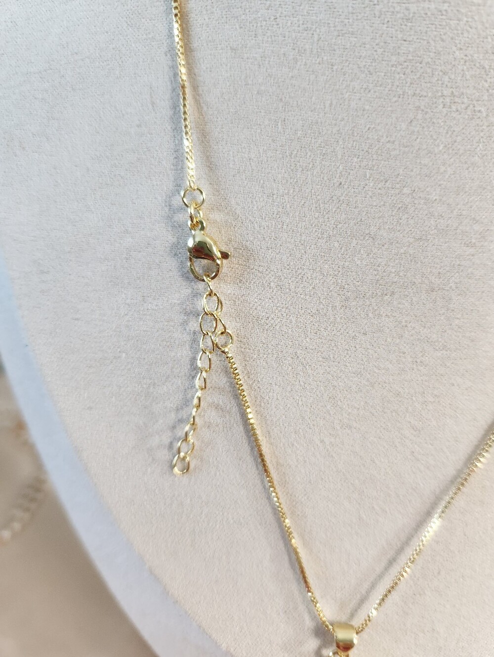 18k Gold Plated Cross Necklace - Picture 2 of 5